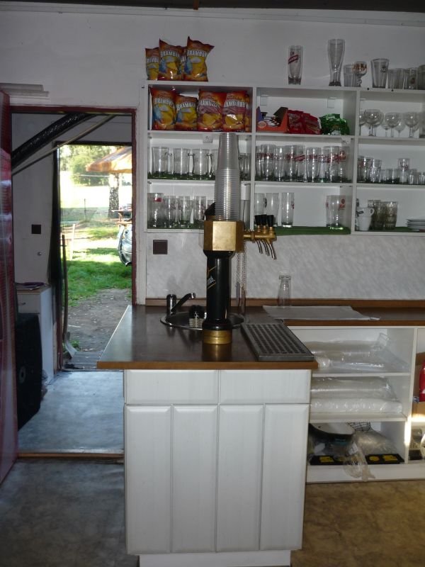 Občerstvení koupaliště Sázava