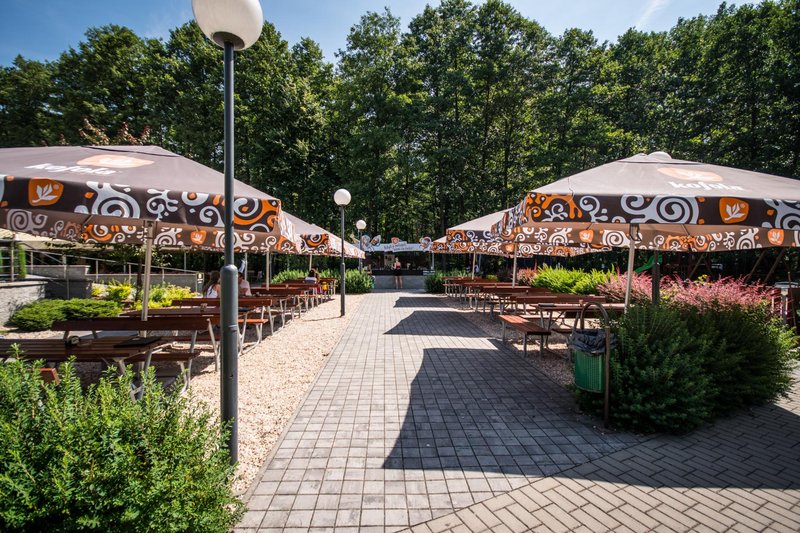 Zděná Bouda - restaurace