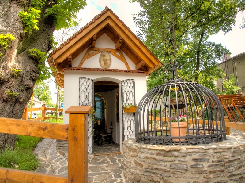 Country Saloon Beňovy - penzion