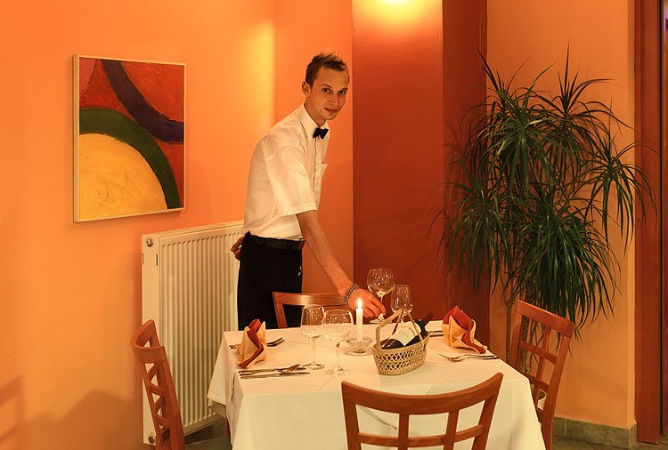 Sporthotel Zátoň - restaurace