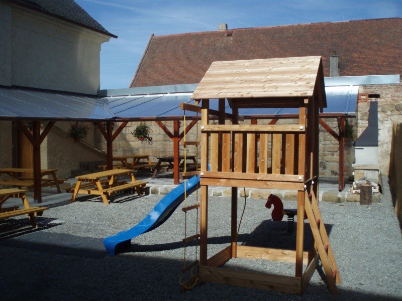 Kvítkovská Konírna - restaurace