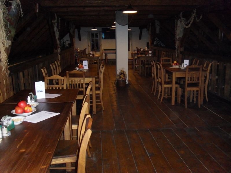 Ježkův statek - restaurace